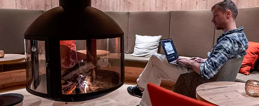 Hanging & Suspended Fireplaces Designer in Lakeview, Quebec