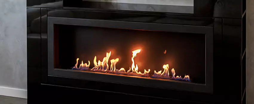 Town & Country Outdoor Fireplace in Lakeview, QC